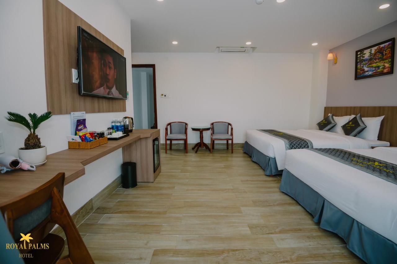 Royal Palms Hotel Tuy Hoa Exterior photo