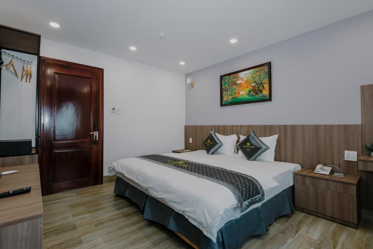 Royal Palms Hotel Tuy Hoa Exterior photo